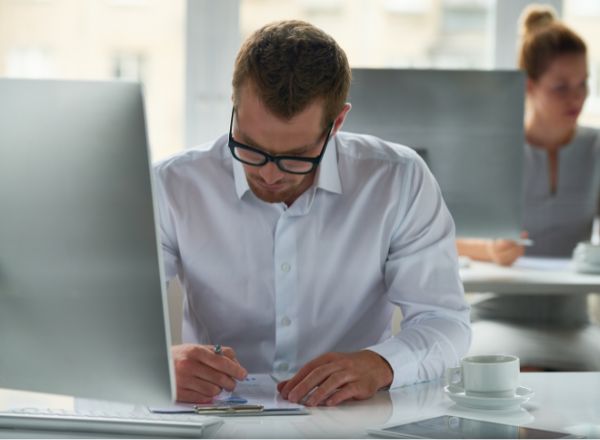 La formation d'anglais permet au responsable de communication de monter en niveau. à Mâcon